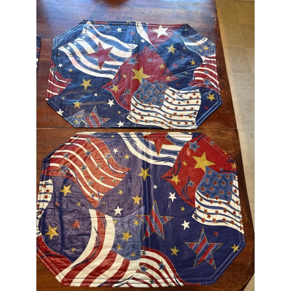 Set of 4 American Flag Patriotic Placemats Red White Blue Stars Americana Decor